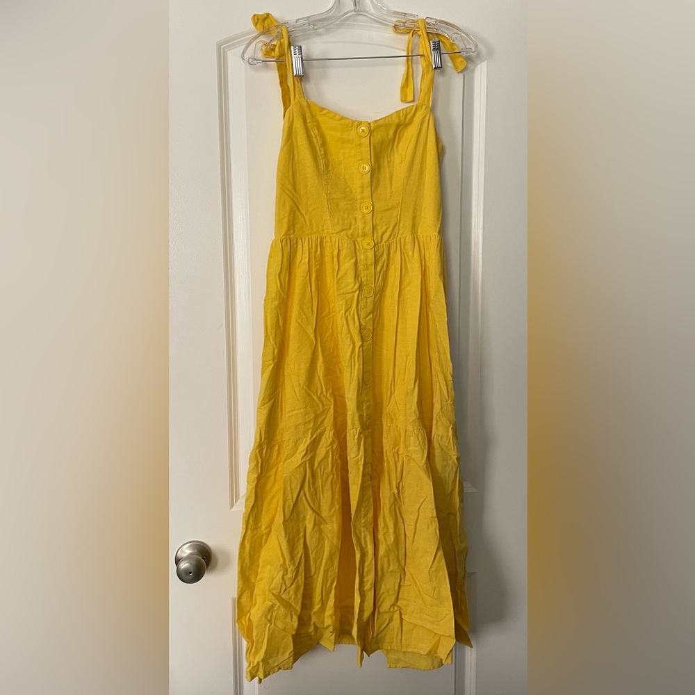 URBAN OUTFITTERS YELLOW BUTTON UP DRESS, 100% COTTON - SIZE M!